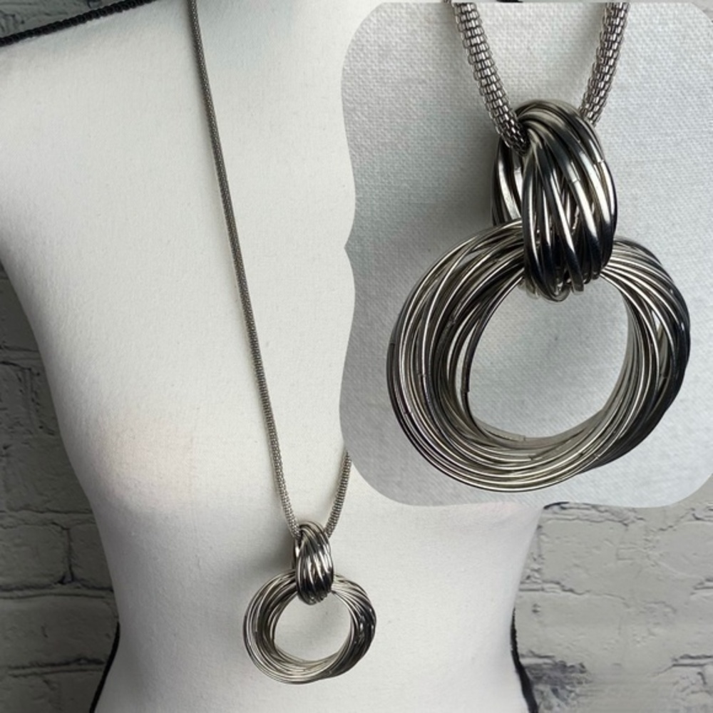 Necklace Silver‎ Tone Metal Large Wire Rings Pendant Circle Mesh Chain Necklace